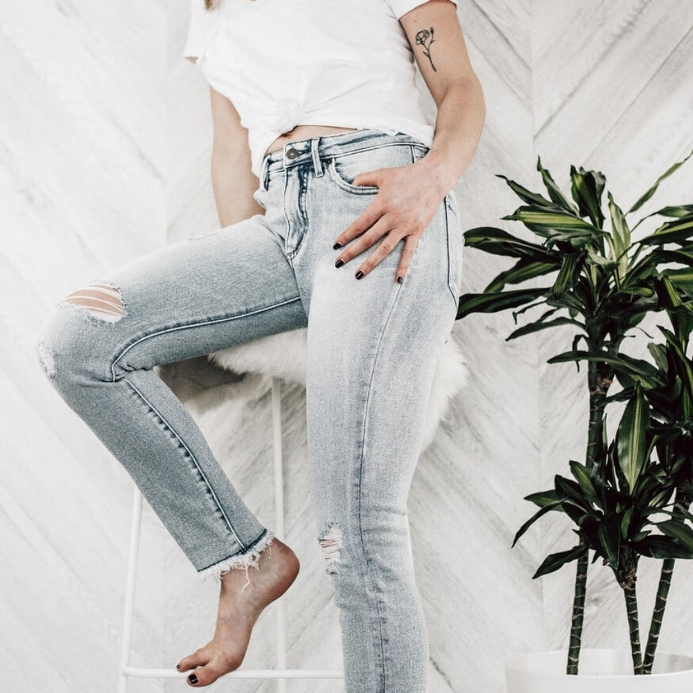 Stylish Women's Jeans Size 26 Fits Size 28